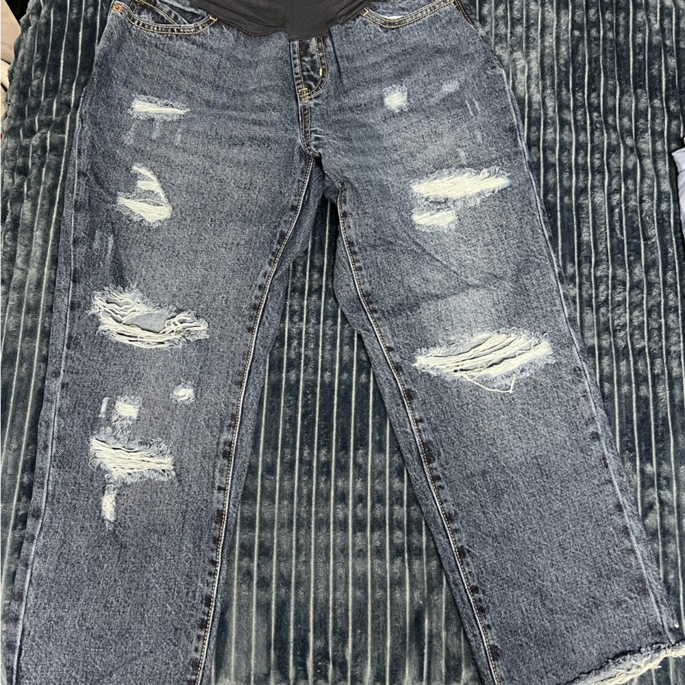Old navy maternity jeans